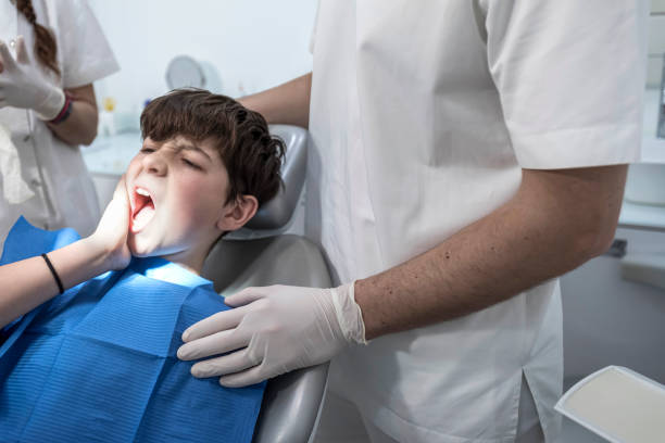 Best Emergency Tooth Extraction in Lakeview, GA